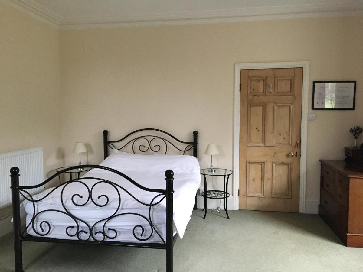 Furtho Manor Farm Bed and Breakfast Milton Keynes Buitenkant foto