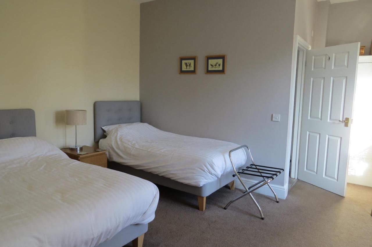 Furtho Manor Farm Bed and Breakfast Milton Keynes Buitenkant foto